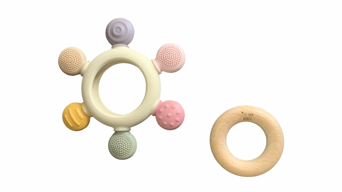 Little Farm Hands - Silicone/Wooden Teether
